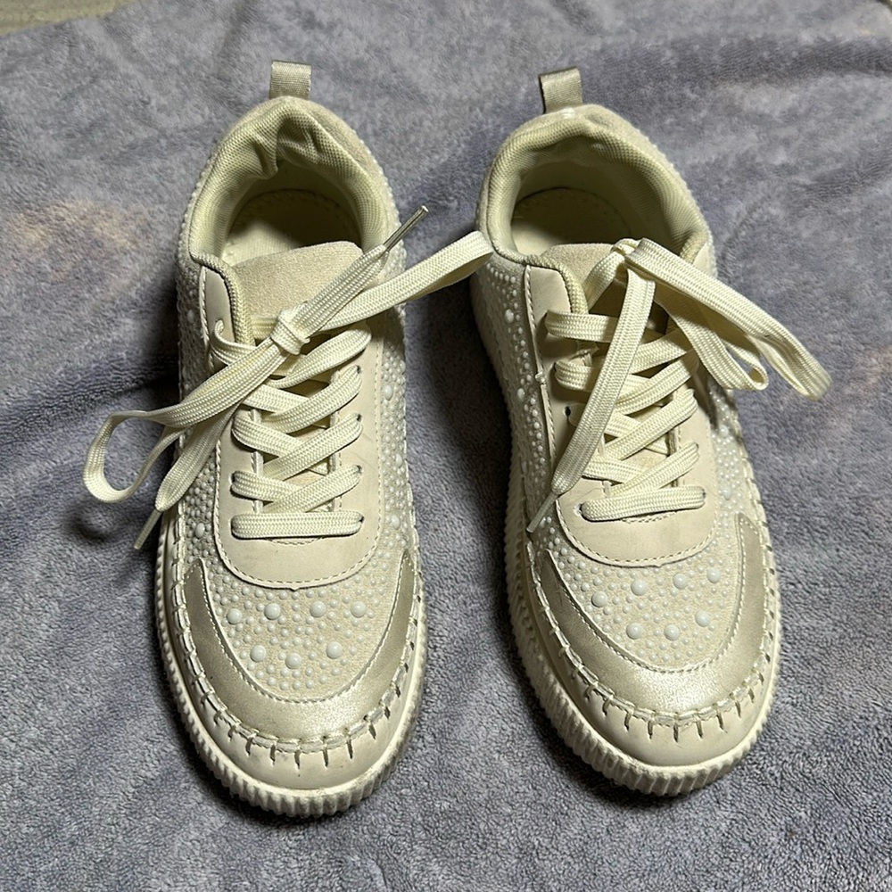 Bedazzled Pearl Women’s Sneakers